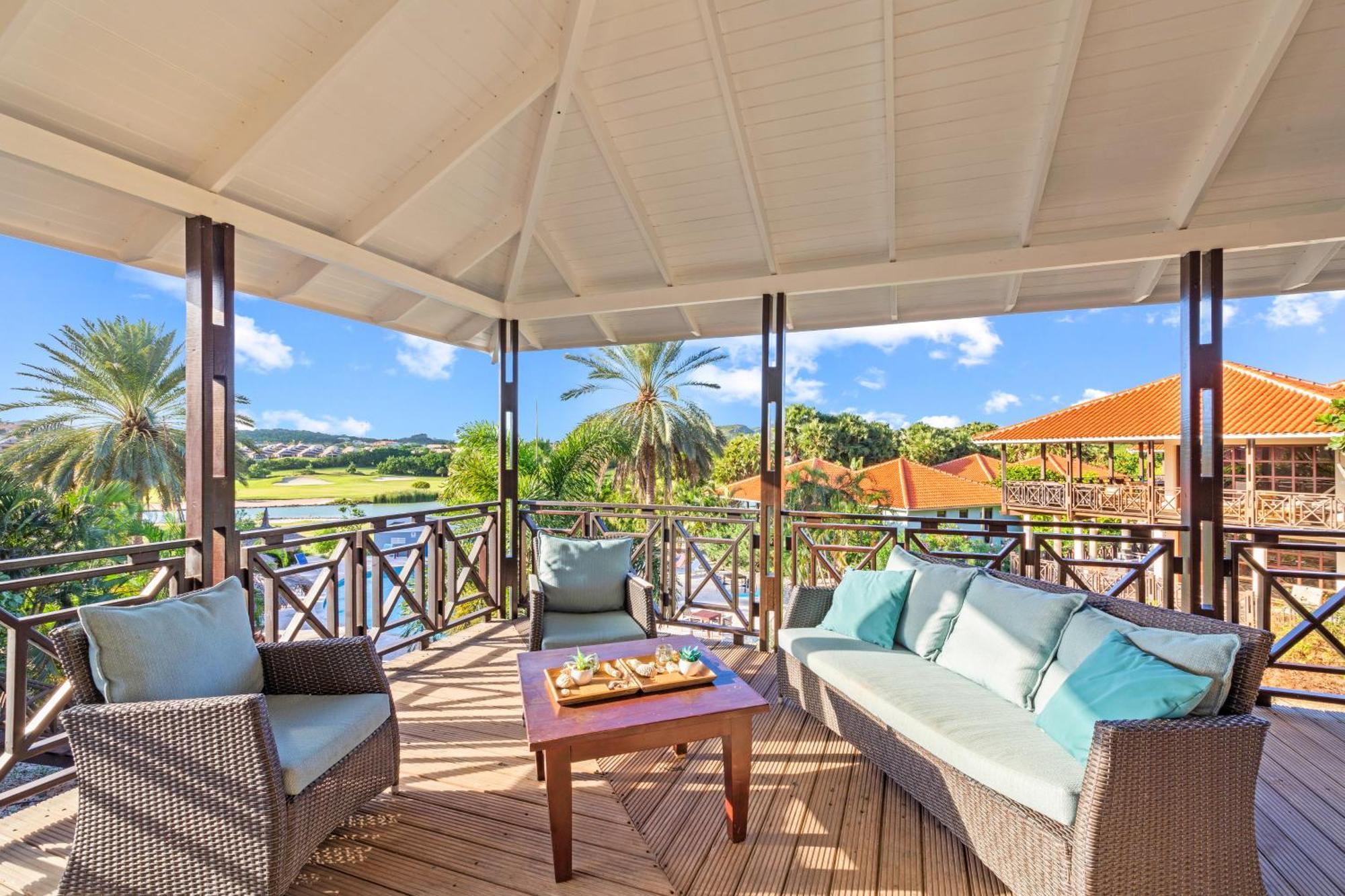 Blue Bay Villa's Exterior foto