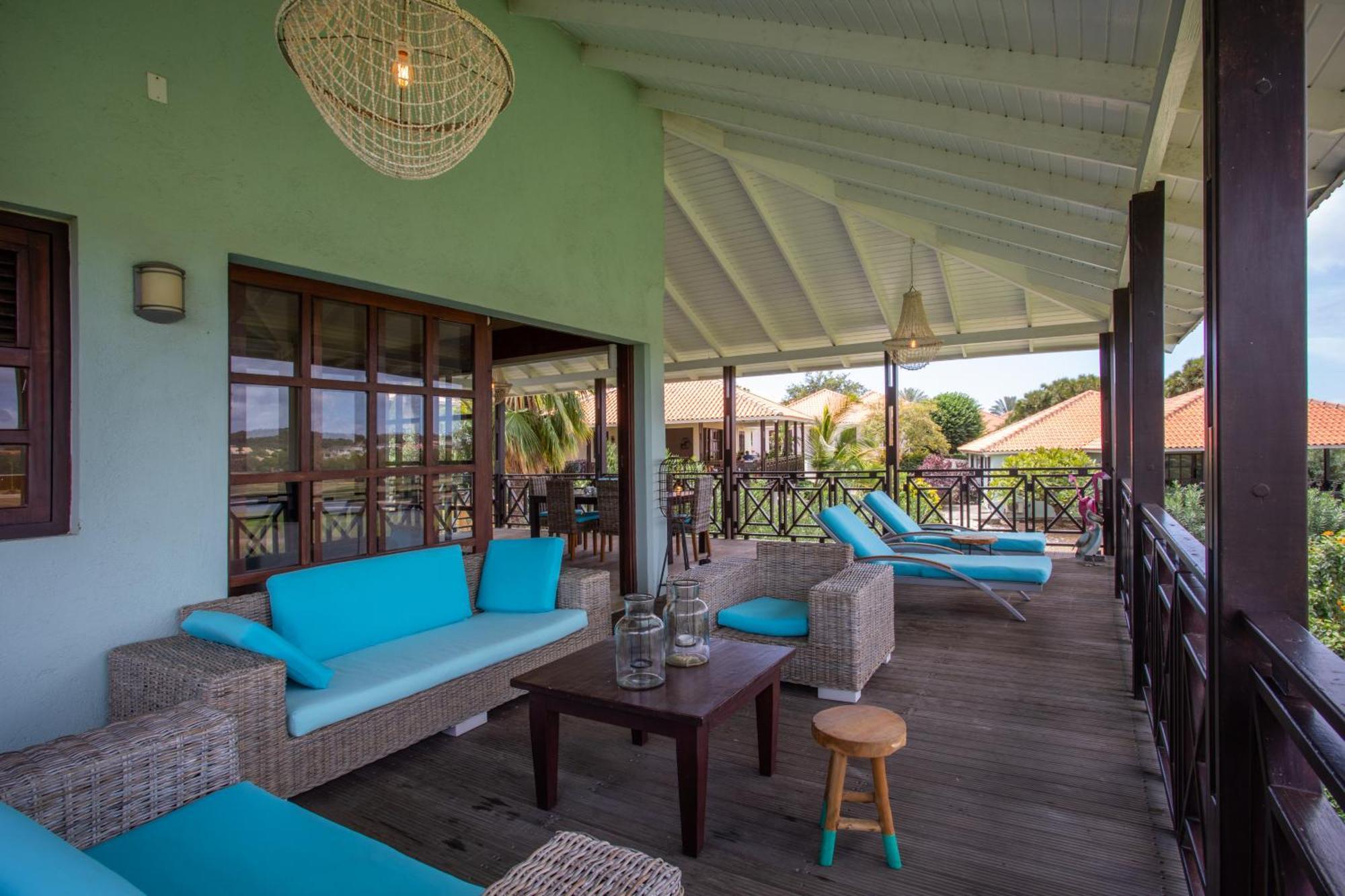 Blue Bay Villa's Exterior foto